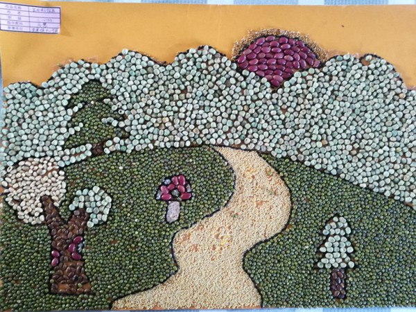 心学校顺利举办五谷粘贴画展评活动 -甘州区教育局